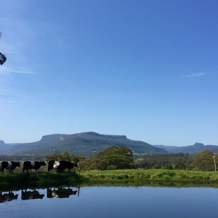 Minimbah Farm Cottages-Family Farmstay- Choose From 2 & 3 Bedroom Cottages And 6 Bedroom House Kangaroo Valley Exterior photo